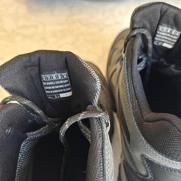 Skechers Men's Gray and Black Hiking Boots - Picture 4 of 5